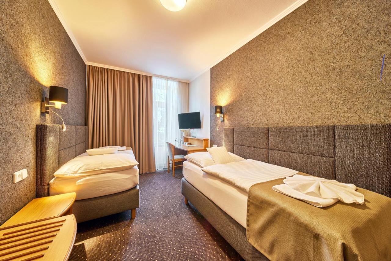 Superior Double or Twin Room,1318630522:JPEG